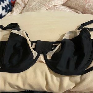 Unlined Victoria’s Secret bra